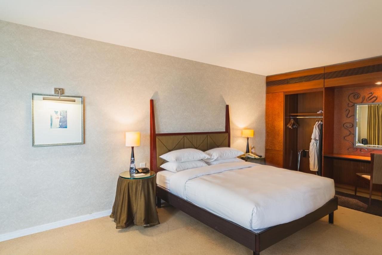 Van Der Valk Hotel Paris Cdg Airport Roissy-en-France Bagian luar foto