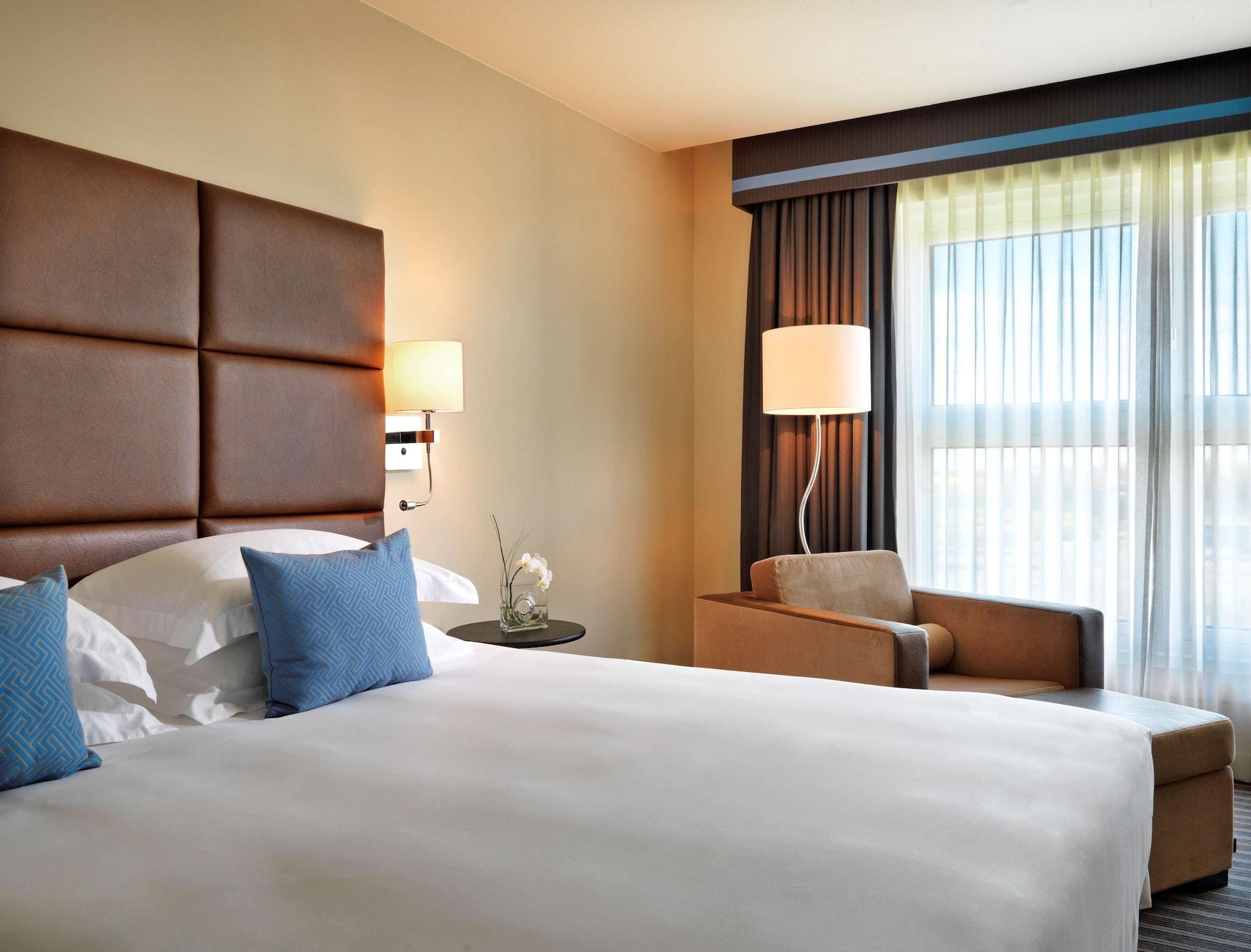 Van Der Valk Hotel Paris Cdg Airport Roissy-en-France Bagian luar foto