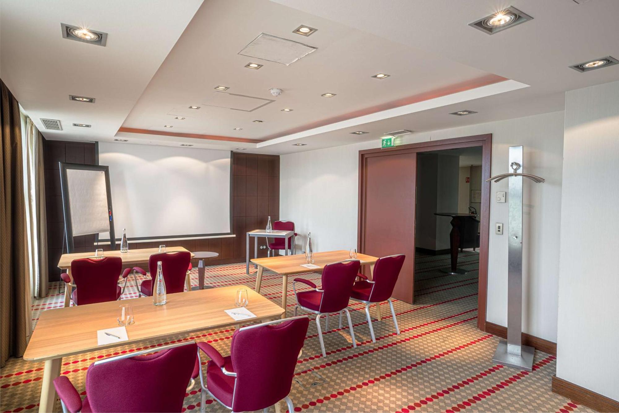 Van Der Valk Hotel Paris Cdg Airport Roissy-en-France Bagian luar foto