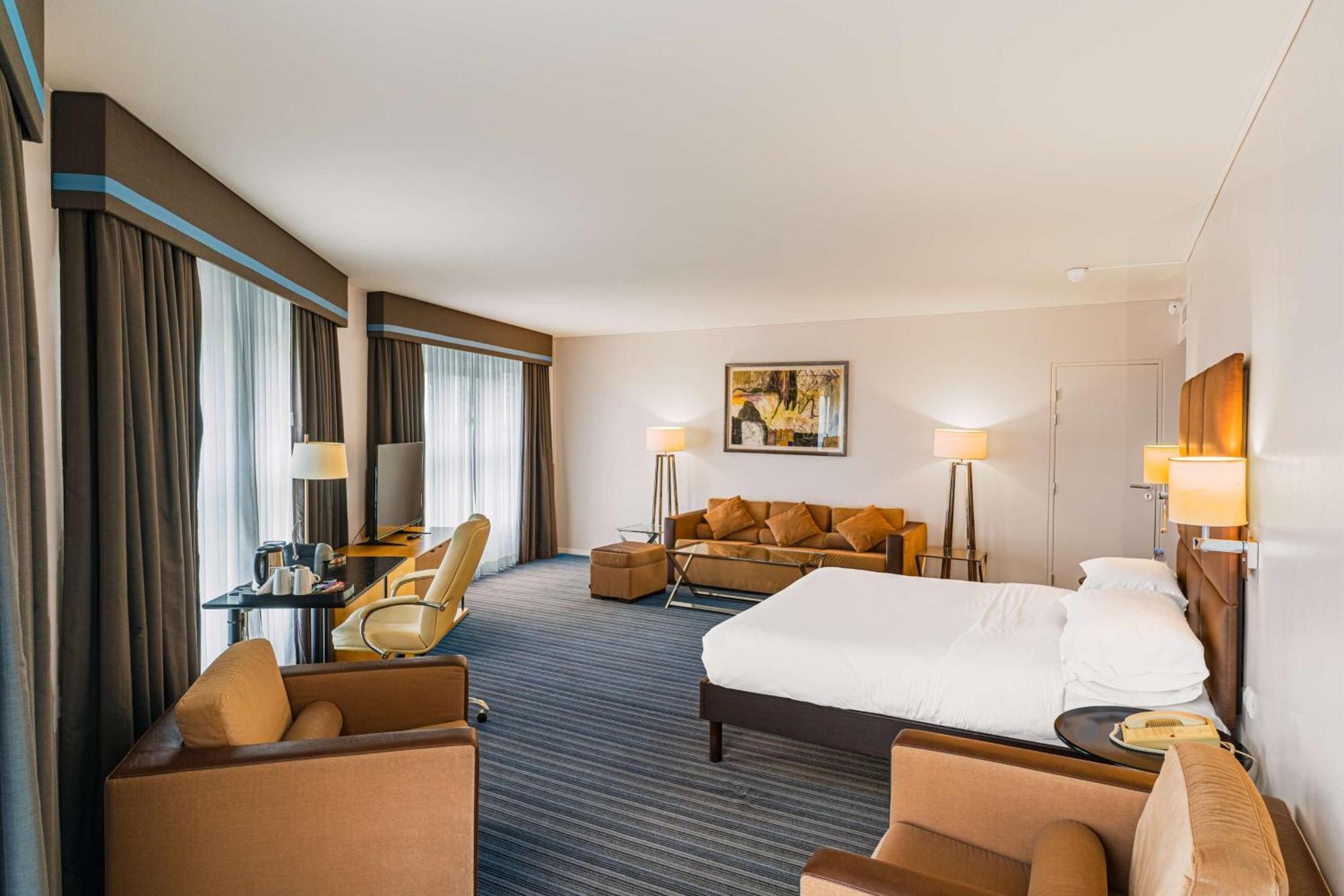 Van Der Valk Hotel Paris Cdg Airport Roissy-en-France Bagian luar foto